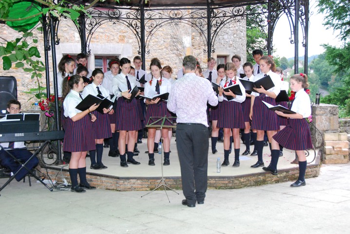 2012-07-04--Chorale Chateau-01
