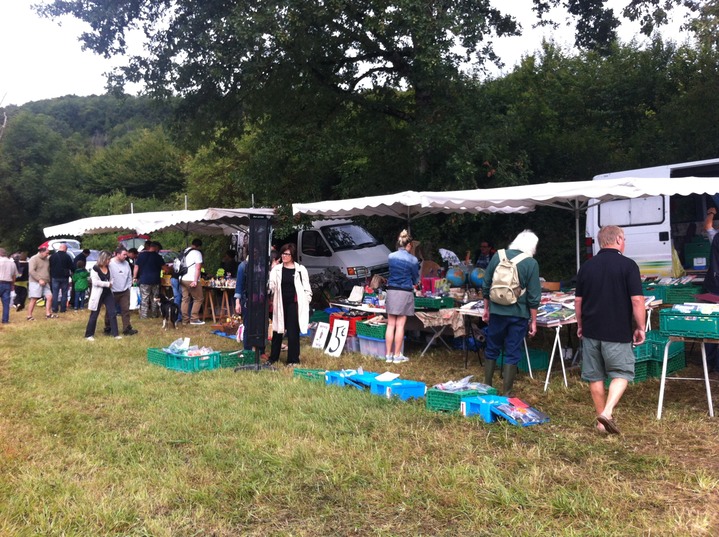 Vide-grenier 15 aout 2014--05